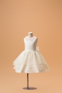 お子様用衣裳を入荷しました!