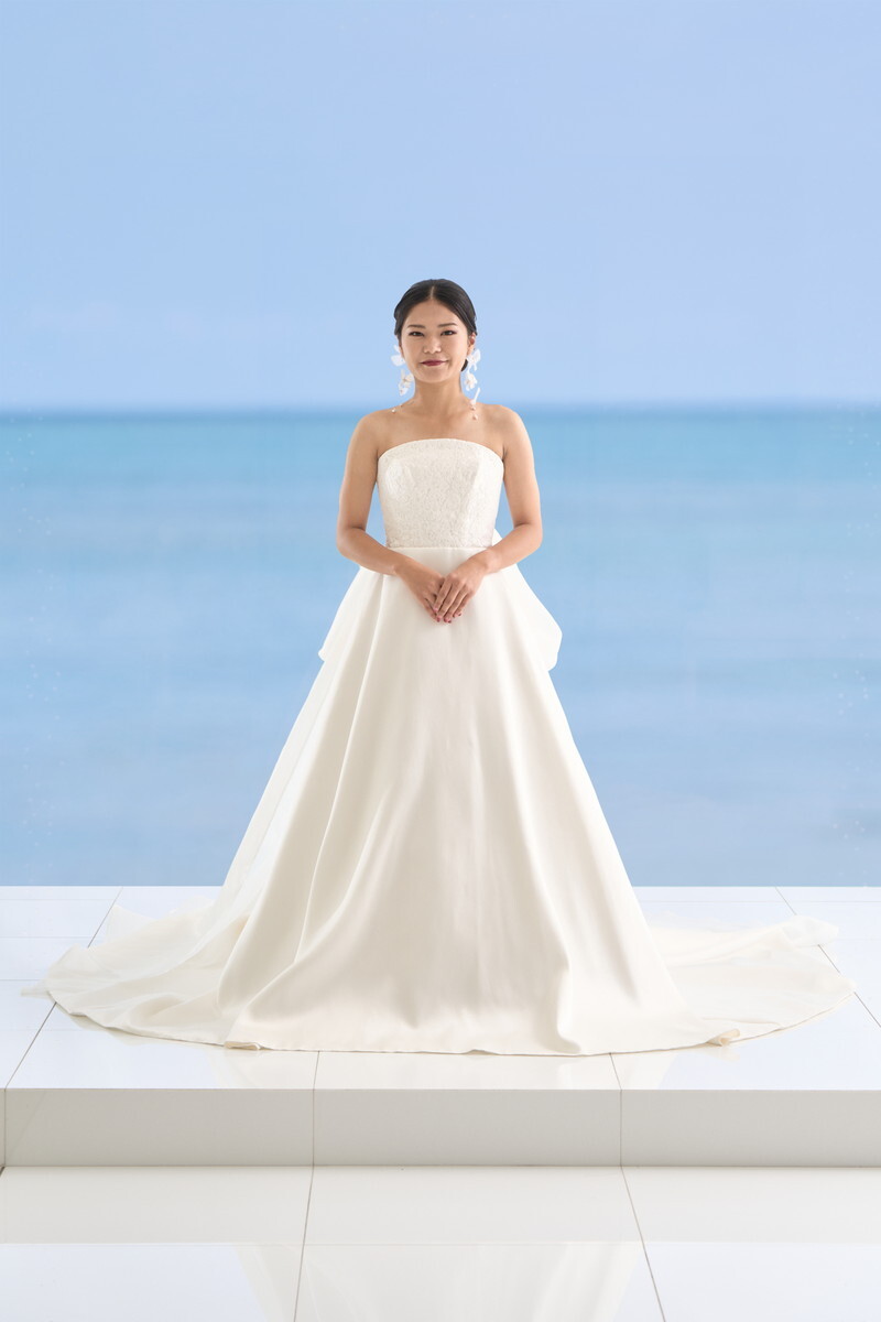 新作ドレスご紹介♪ ～めい～