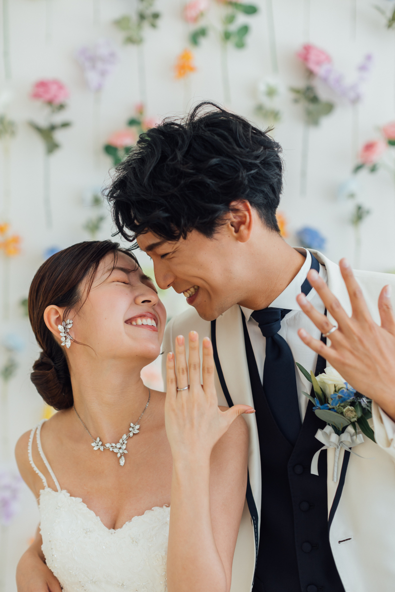 ウエディングドレスのラインについて