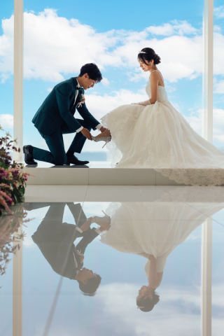 フォトウェディングでおすすめポーズ6選!~チャペル編~