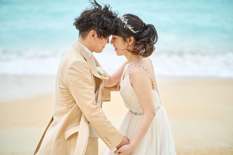 スレンダードレス＆ベージュのタキシード♡