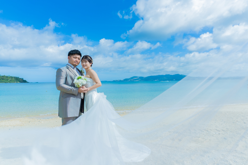 まだ間に合う!年賀状での結婚報告写真として沖縄で一枚いかがでしょうか♡?