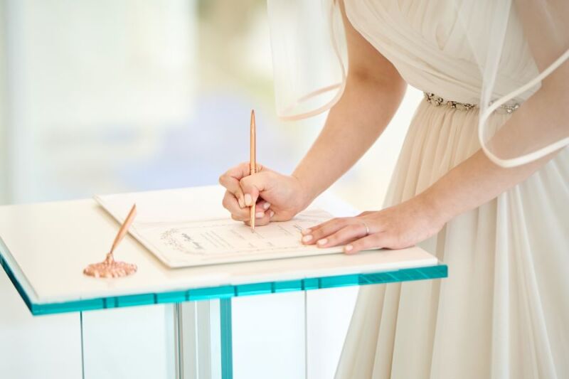 スレンダードレス＆ベージュのタキシード♡