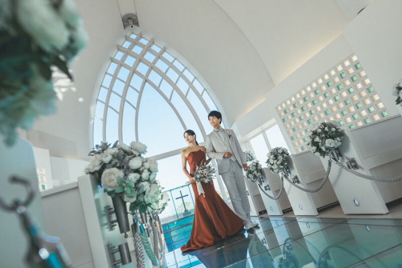 曲線美×南国ロケーションで大人花嫁に♡輝くマーメイド＆スレンダードレス