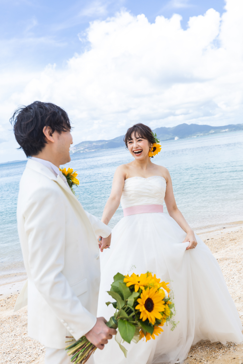 マリンビジューのドレスをご紹介♪