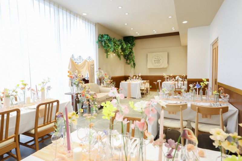 会場のお花が新しくなりました*