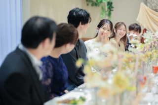 フォトウェディングの後にそのままお食事もできます♪