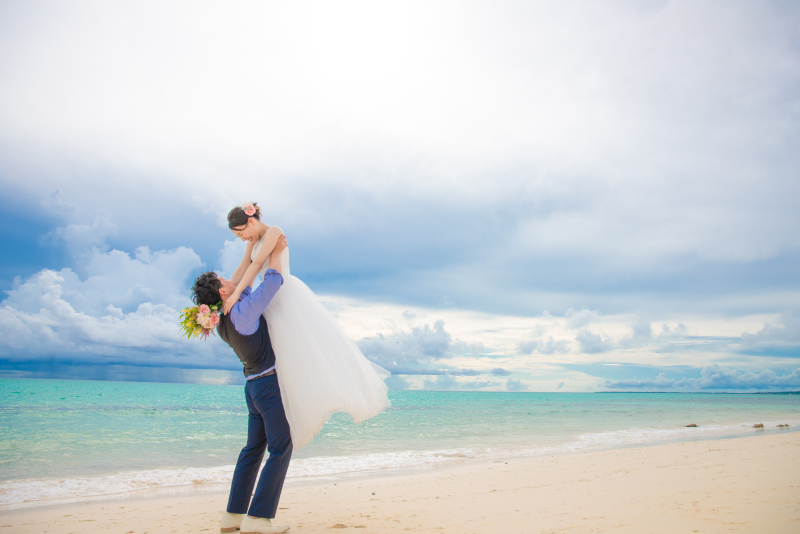 結婚指輪はゆるめを選んだほうがいい?