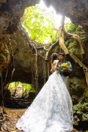 ロケーションからイメージするドレス選び