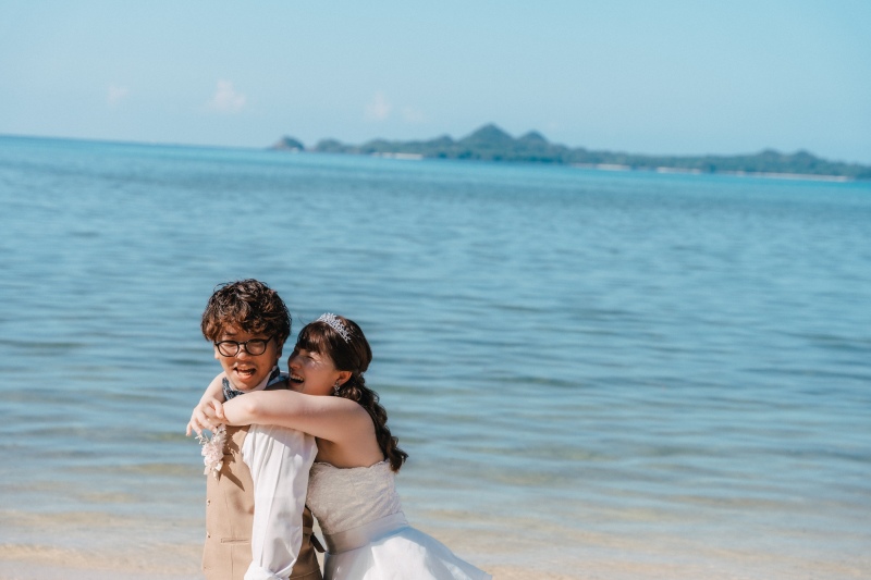 季節ごとに表情を変える石垣島の海とウェディングフォト