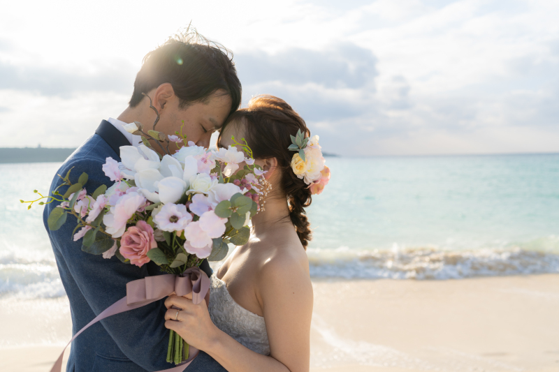 秋から冬にかけての結婚式でも可愛いブーケは作れます！
