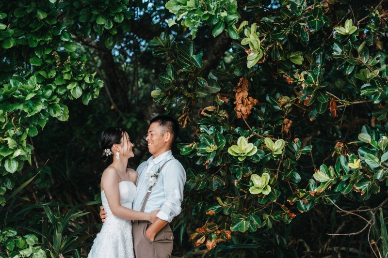 季節ごとに表情を変える石垣島の海とウェディングフォト