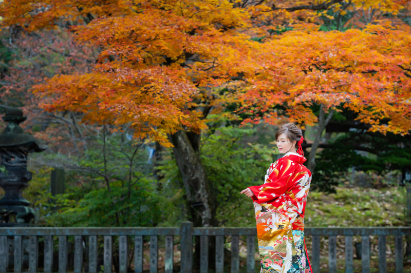 紅葉が煌めく「秋」和装ロケーション撮影