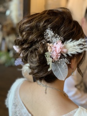 こだわりのヘアメイク、アクセサリー