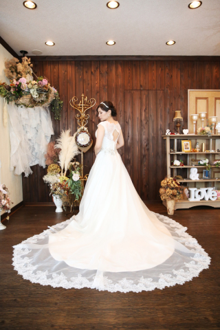 お気に入りのドレスをみつけるまで...♡