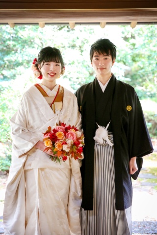 お振袖も花嫁衣装に様変わり