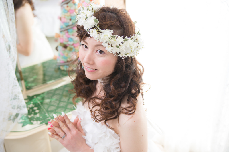 ブライダルヘアメイク