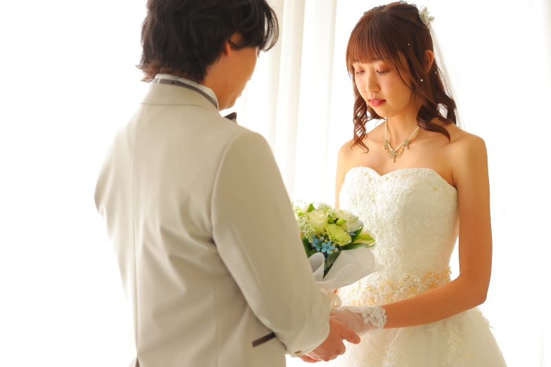 ウェディングドレス【サラ】のご紹介