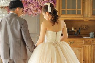 大人花嫁のポニーテールスタイル