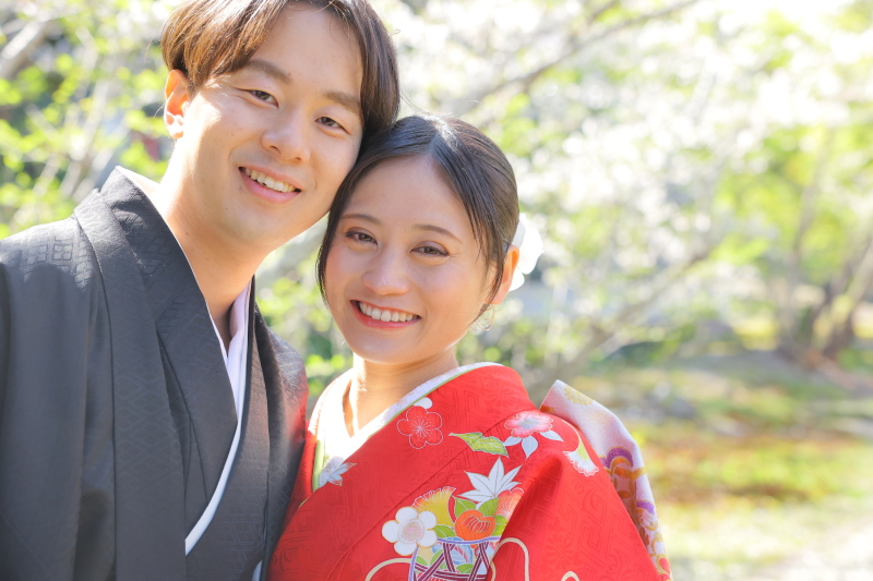 お振袖での婚礼写真