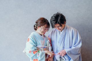 シンプル背景で残すウェディングフォト♡