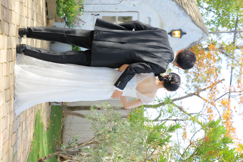 ウェディングドレス【アマゴ】のご紹介