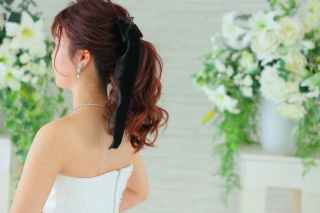 大人かわいい♡リボンを使ったブライダルヘア