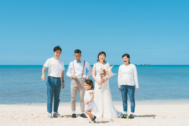 *沖縄フォトウェディングは、ぜひご家族で!*