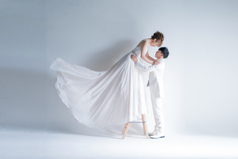 人気ドレスショット･:*+.