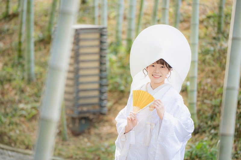 【白無垢&times;洋髪綿帽子】ナチュラルに、私らしく。