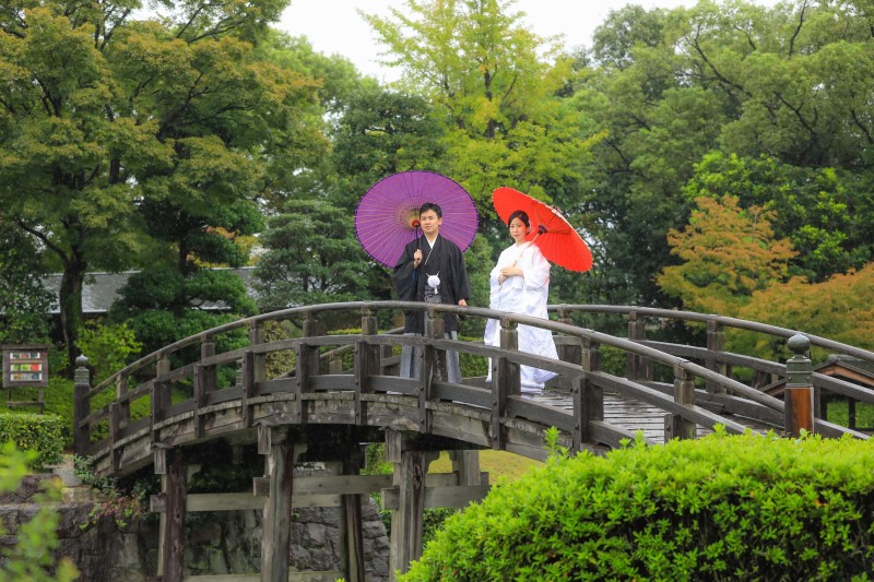 雨の日の花田苑