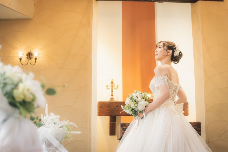 温もりに包まれる独立型チャペル