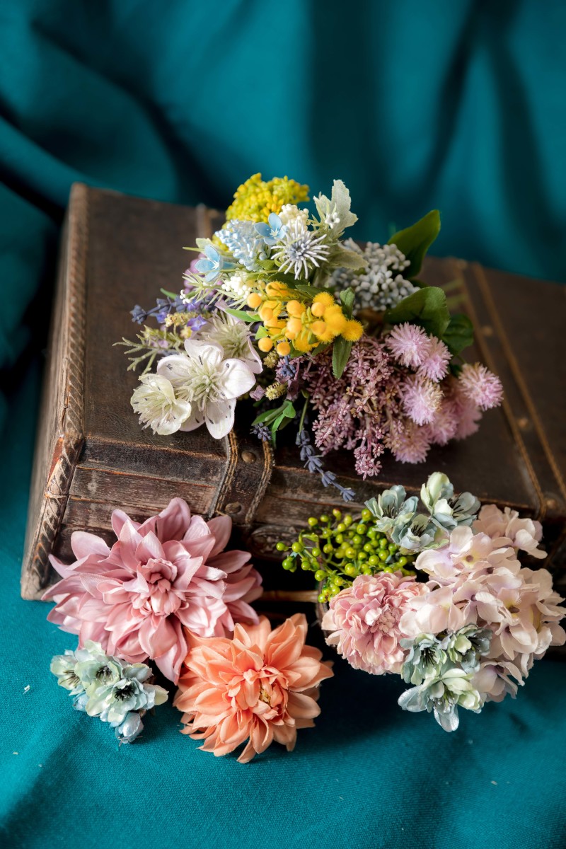 髪飾りのご案内