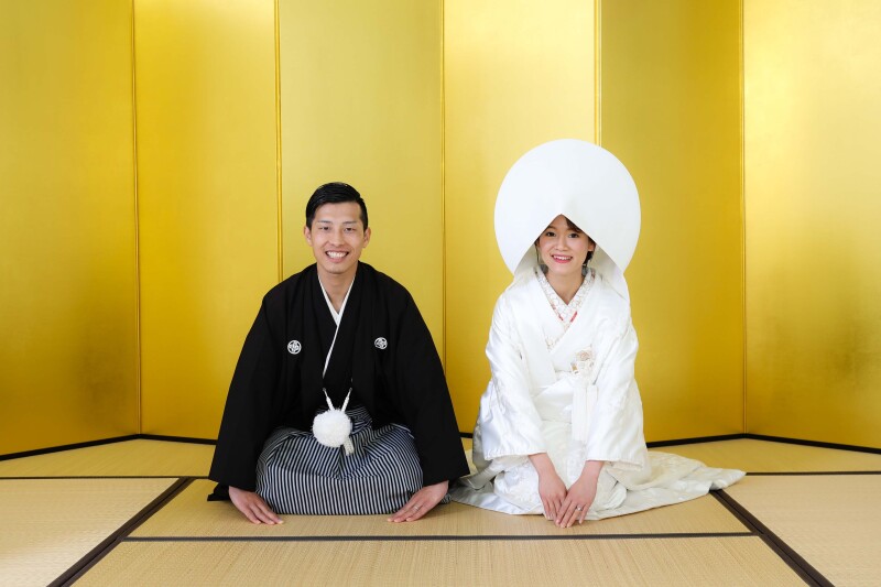 白無垢で庭園