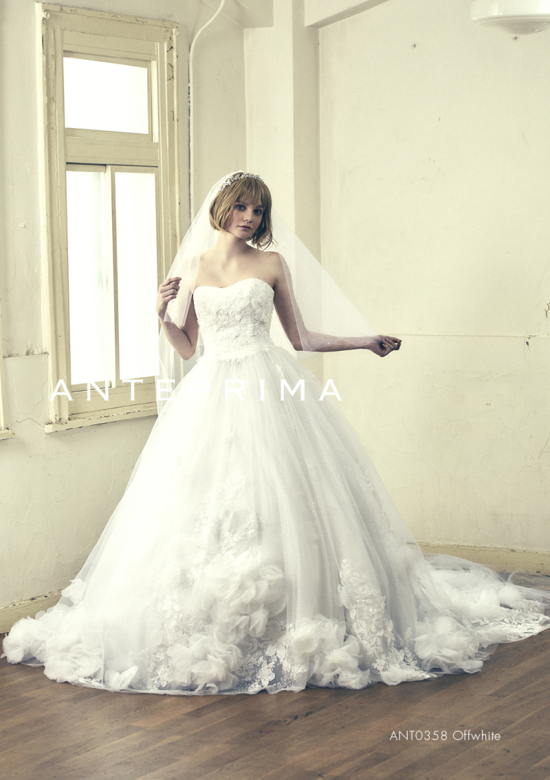 ANTEPRIMA新作ウェディングドレスが入荷いたしました