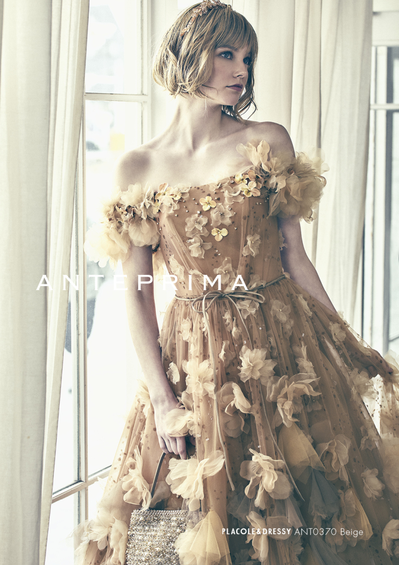 【ドレス重視派必見】フォト専用ドレスは使いません!ドレスショップ直営の「本気」