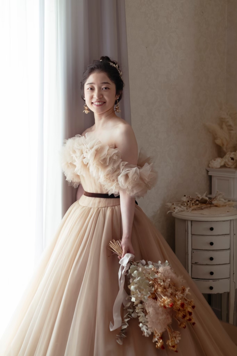 【ドレス重視派必見】フォト専用ドレスは使いません!ドレスショップ直営の「本気」