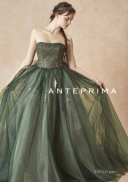 入荷前の新作ドレス先行ご試着会開催