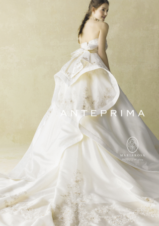 バックスタイルがポイント!