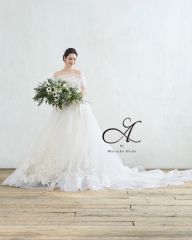 ついに！あの人気ブランドドレスの最新作が入荷いたしました☆