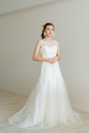 ウエディングドレスのご紹介✧