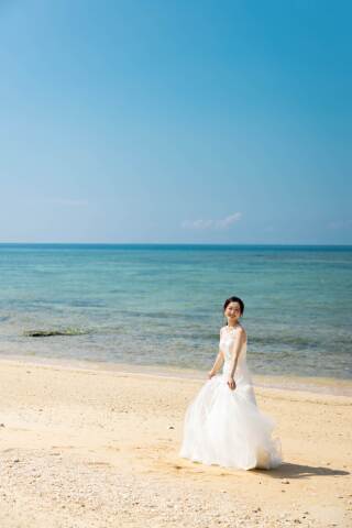 沖縄梅雨明け？！！肌見せ・ヘルシードレスでちゃっかり“夏映え”しよ♡