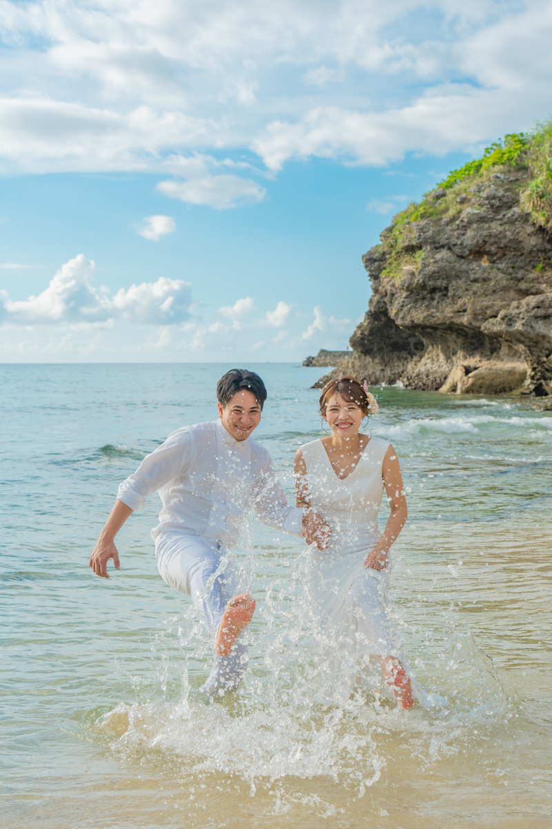 ドレスで海に入っちゃおう♪ ウォーターイン♪