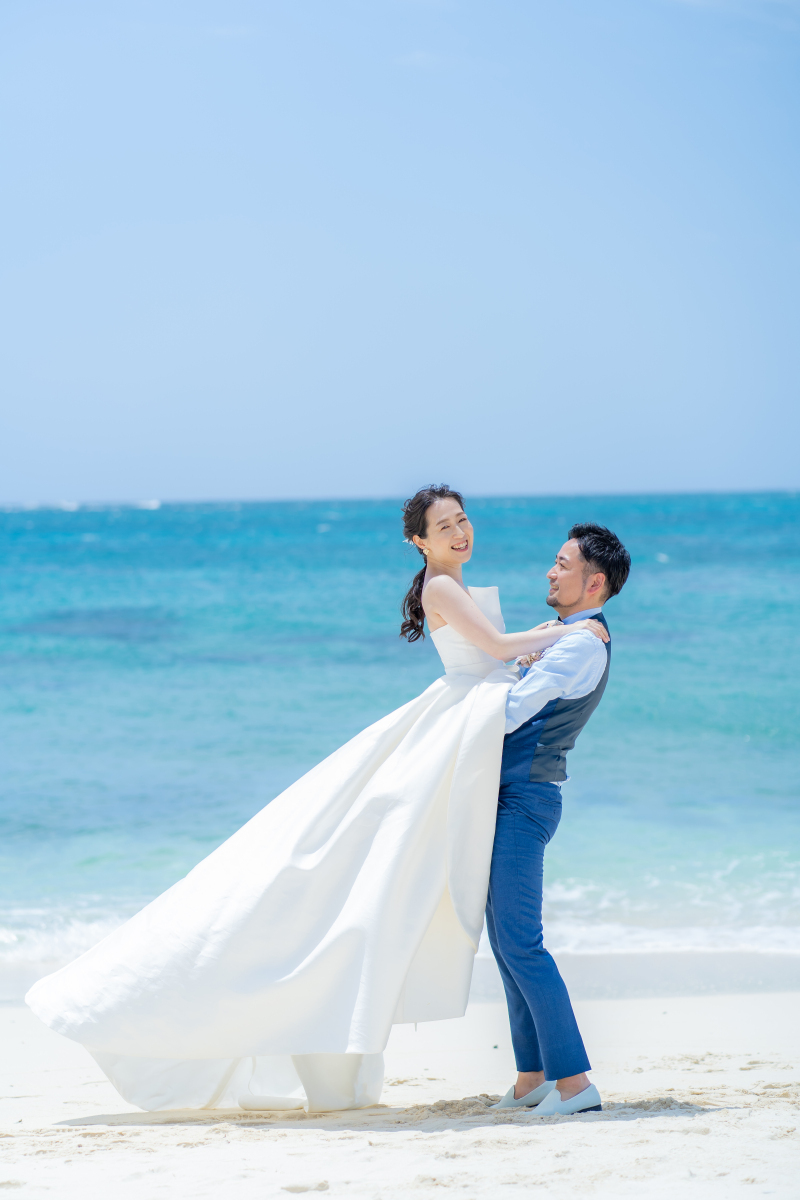 シエロイマーレのドレスをご紹介✧