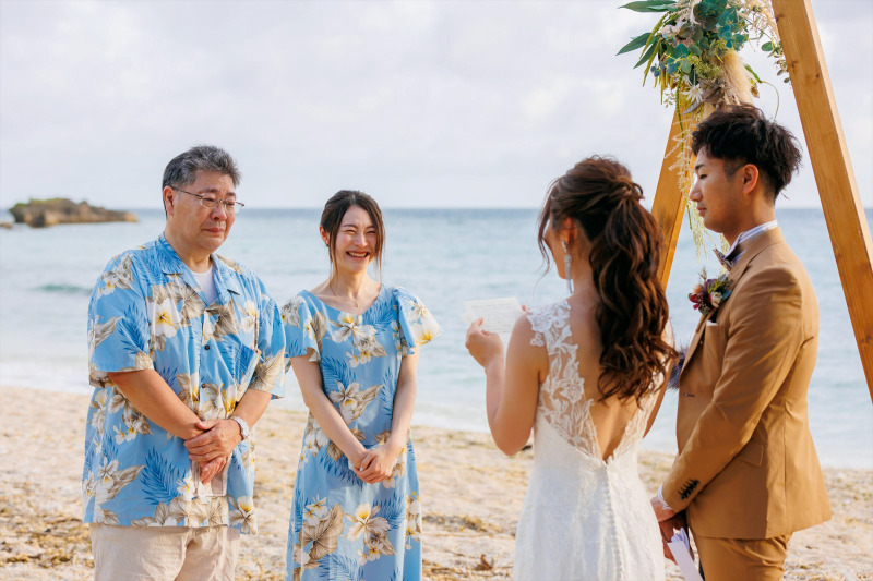 【オンライン相談会】\開放感溢れるビーチ挙式/ ◆海に一番近い結婚式◆