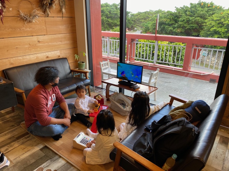 お子様連れの時はお声がけください。キッズスペースご用意します！