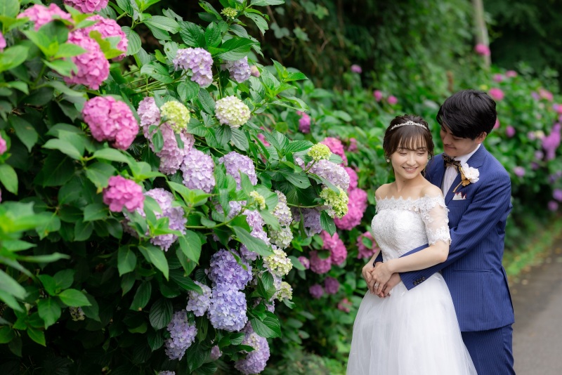 お客様のアイディアで生まれた“お寺でドレス”