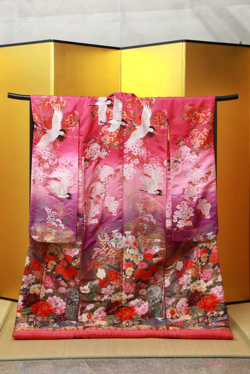 新作衣裳入荷のお知らせ！！