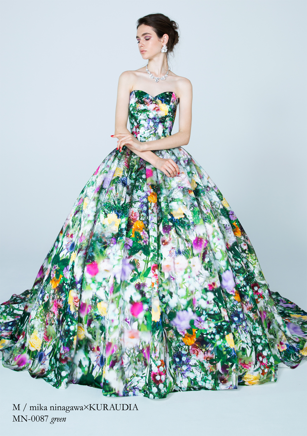 M Mika Ninagawa 蜷川実花 新作カラードレス入荷 公開日 19年11月12日 Wedding Box Mitsuwa 香川県でフォトウェディング探すならphotorait