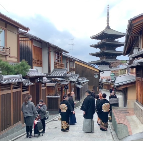 八坂の塔で家族でフォトウエディング!